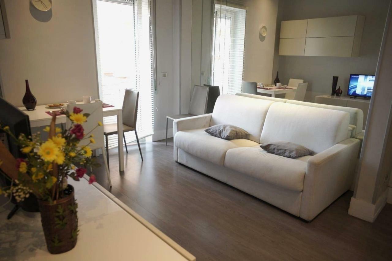 Metro A Modern Apartment Roma Ngoại thất bức ảnh